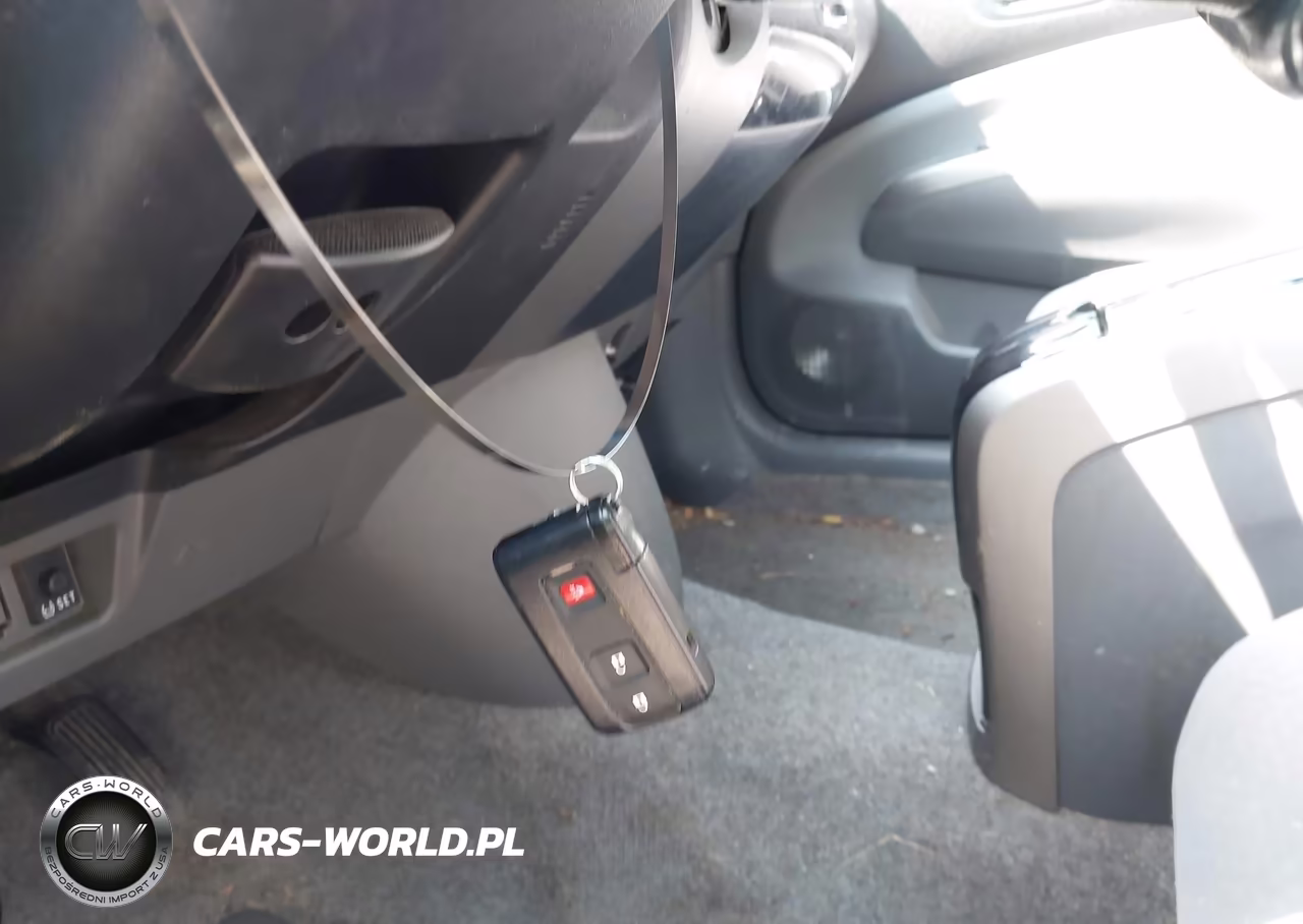 2006 Toyota Prius VIN:JTDKB20U867060898 - 11