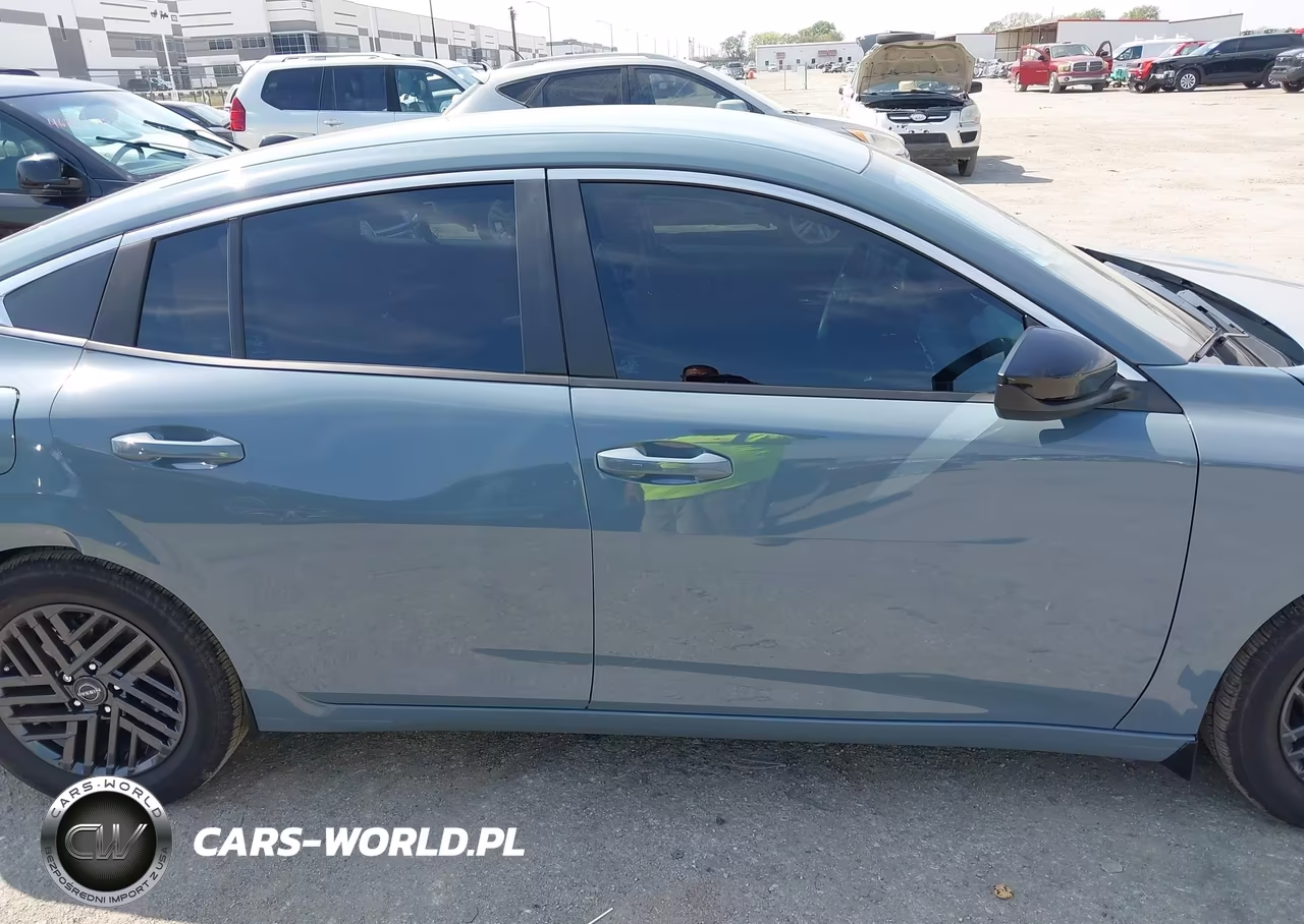 2026 Nissan Sentra Sv VIN:3N1AB9CV1TY245087 - 13