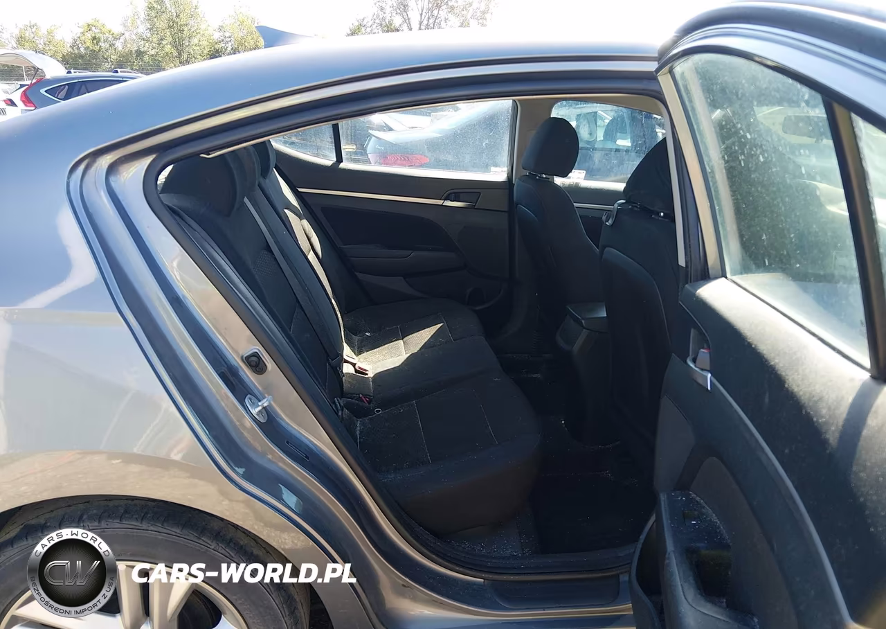 2019 Hyundai Elantra Sel VIN:5NPD84LF8KH476004 - 8