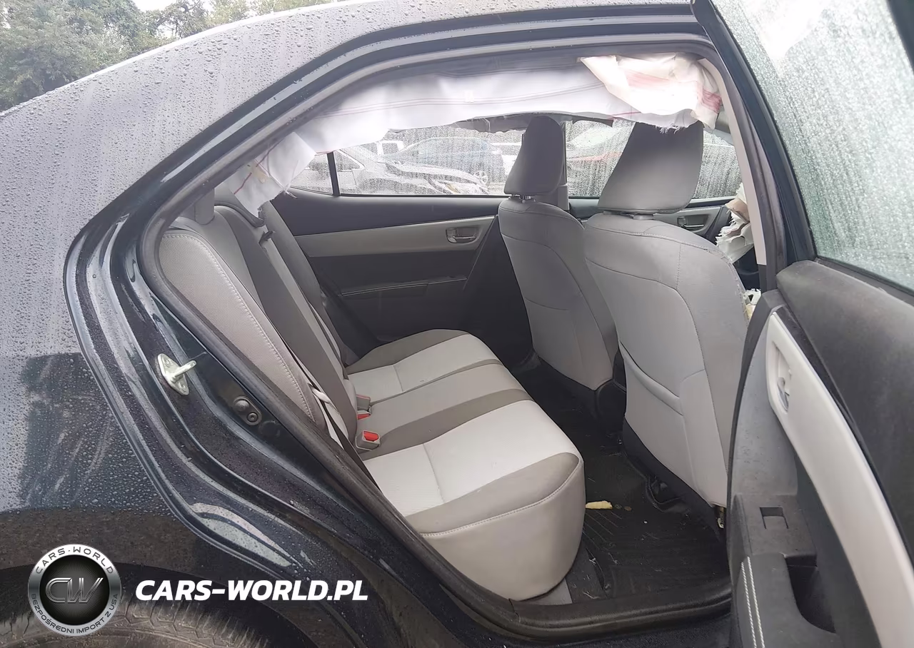 2018 Toyota Corolla Le VIN:5YFBURHEXJP818313 - 8