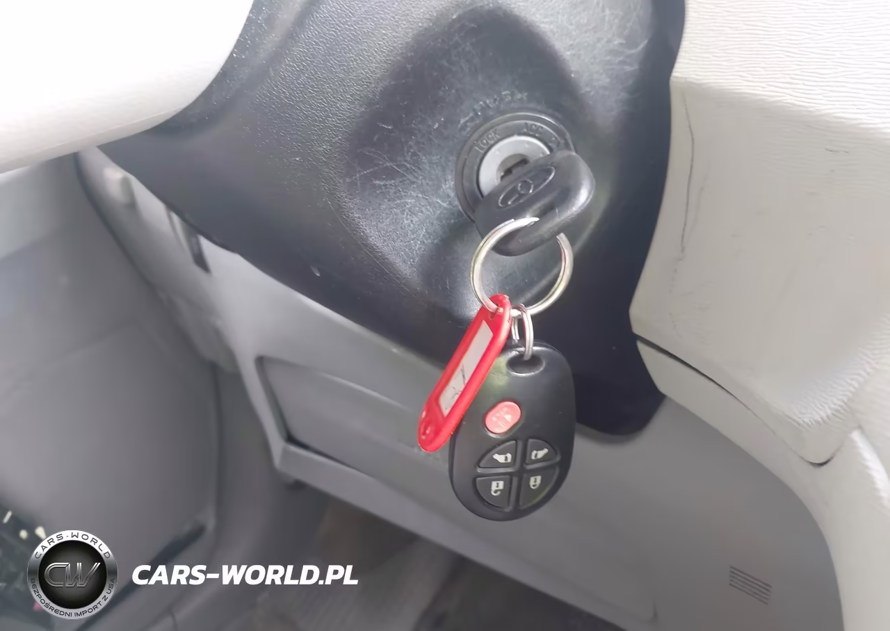 2014 Toyota Sienna Le VIN:5TDKK3DC4ES484171 - 11