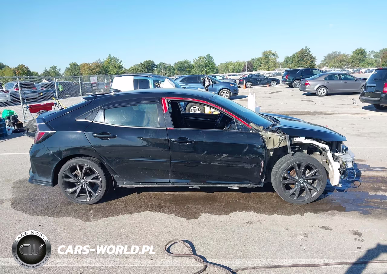 2017 Honda Civic Sport VIN:SHHFK7G40HU205125 - 14