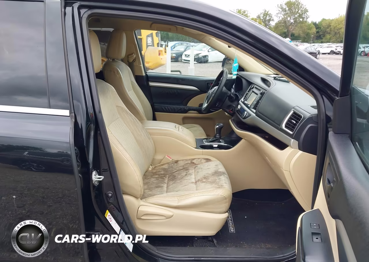 2014 Toyota Highlander Le Plus V6 VIN:5TDBKRFH1ES057977 - 5