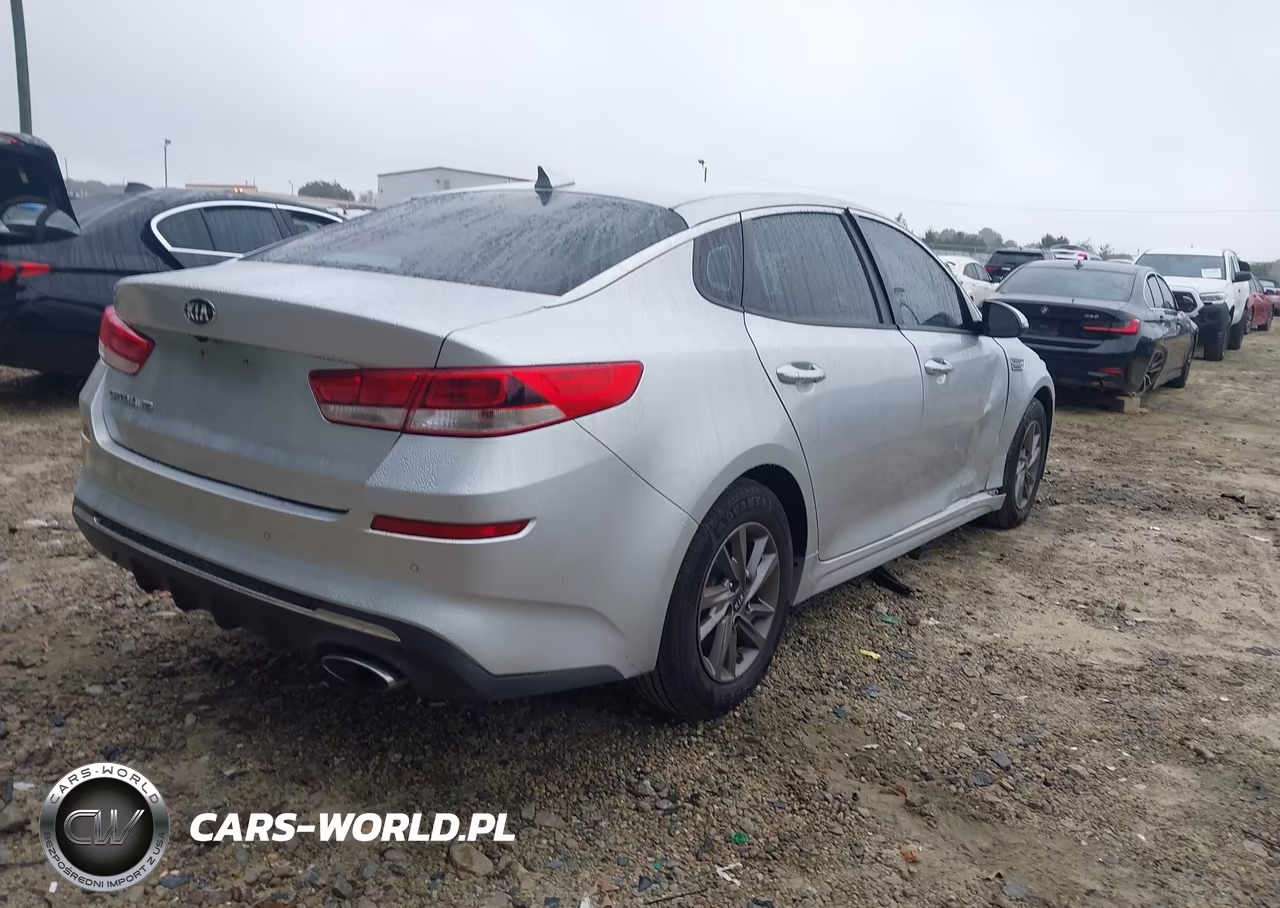 2020 Kia Optima Lx VIN:5XXGT4L39LG382258 - 4