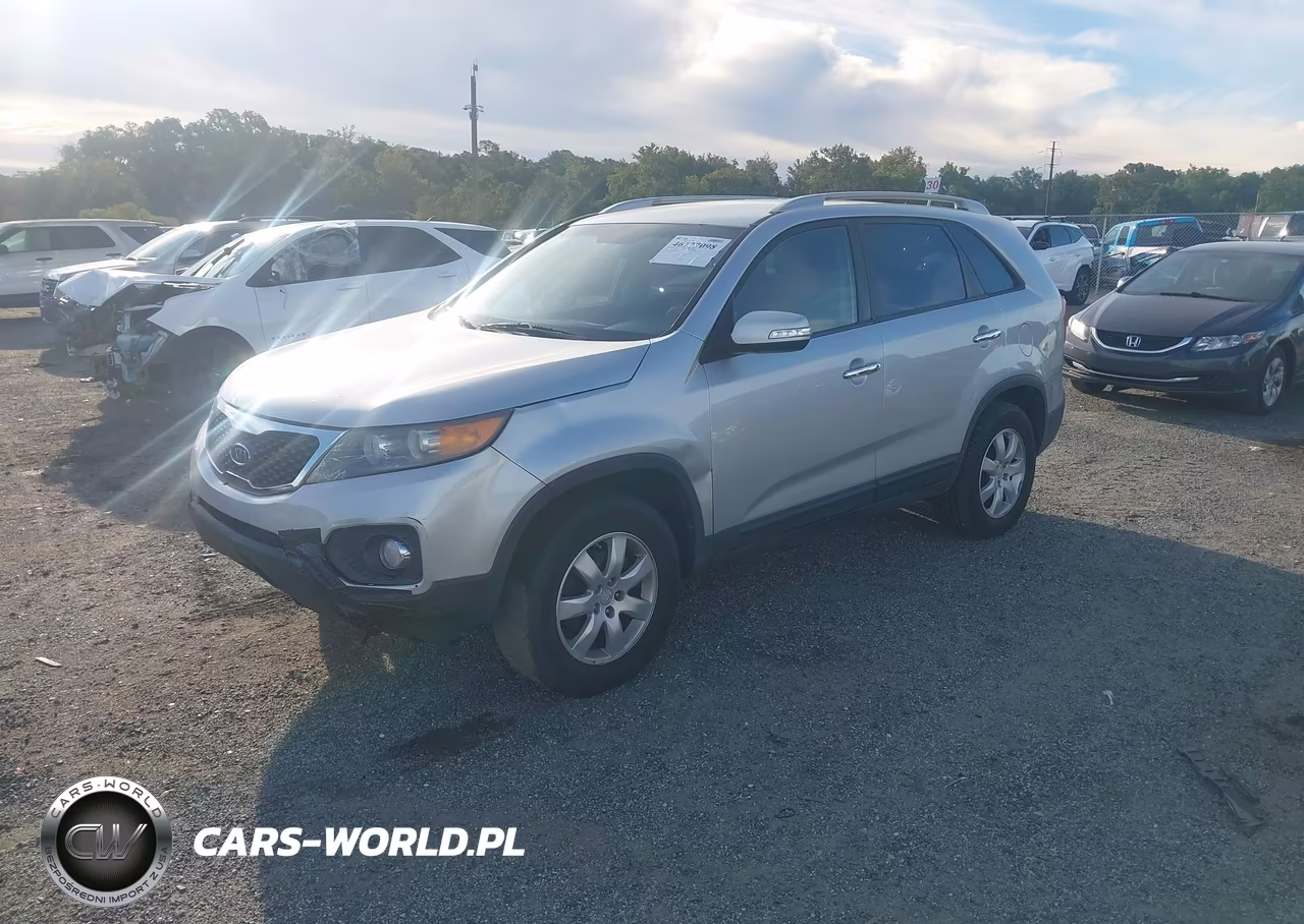 2011 Kia Sorento Lx VIN:5XYKT3A18BG147964 - 2