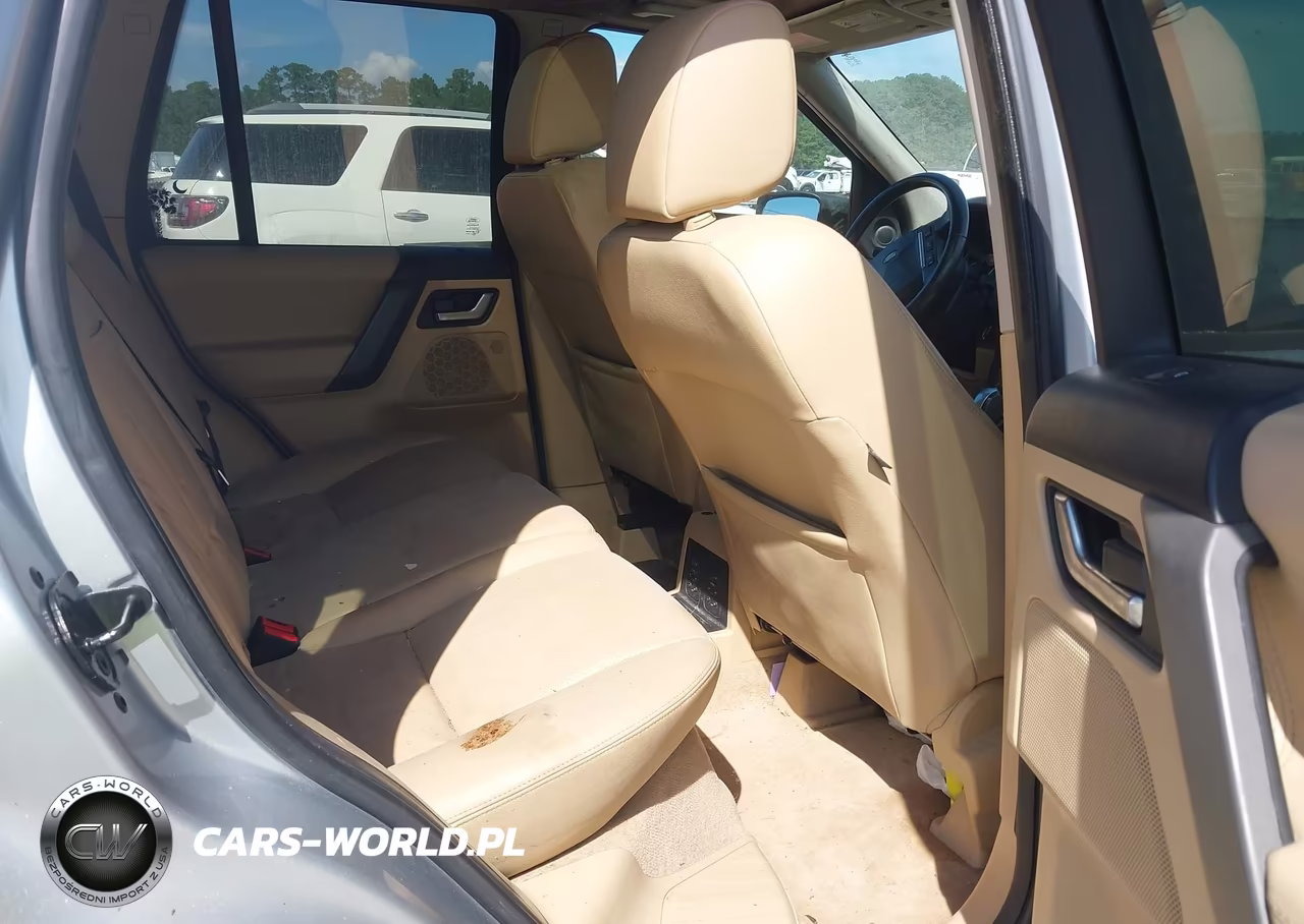 2008 Land Rover Lr2 Se VIN:SALFS24N78H030057 - 8