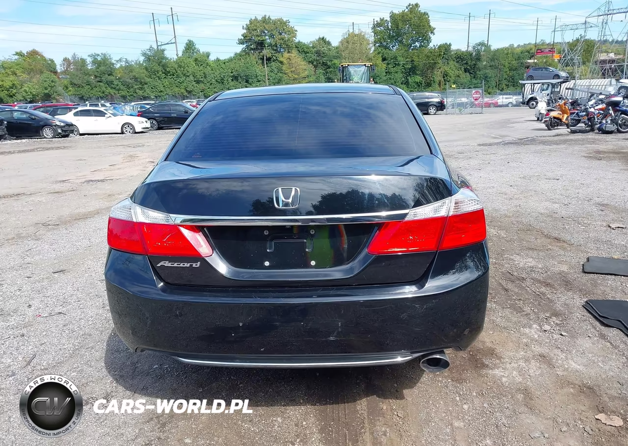 2015 Honda Accord Lx VIN:1HGCR2F35FA221615 - 16