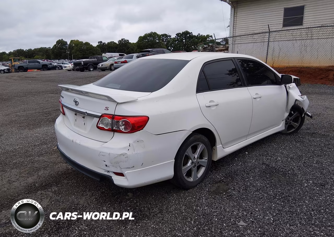2011 Toyota Corolla S VIN:2T1BU4EE0BC564832 - 4