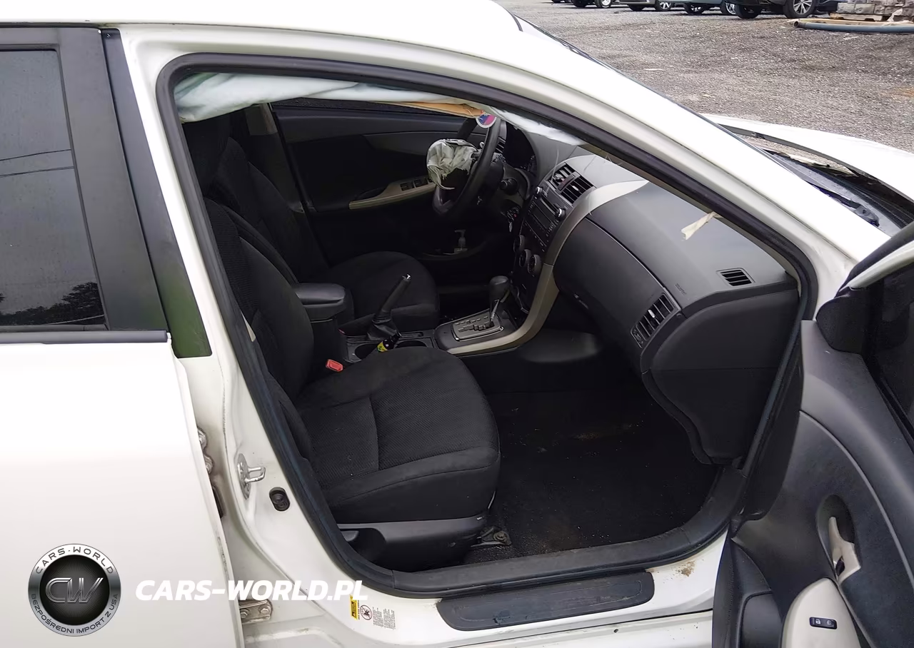 2011 Toyota Corolla S VIN:2T1BU4EE0BC564832 - 5