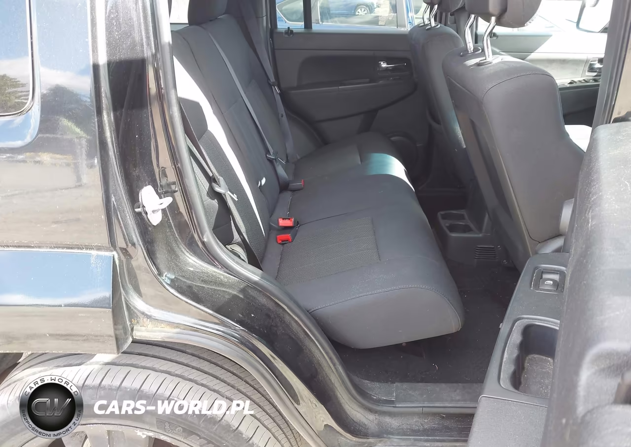 2011 Jeep Liberty Sport VIN:1J4PN2GK5BW577751 - 8