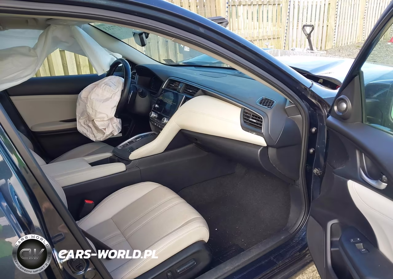 2019 Honda Insight Touring VIN:19XZE4F97KE012890 - 5
