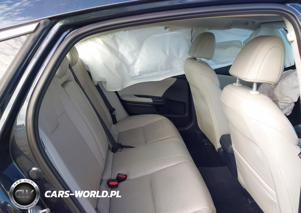 2019 Honda Insight Touring VIN:19XZE4F97KE012890 - 8