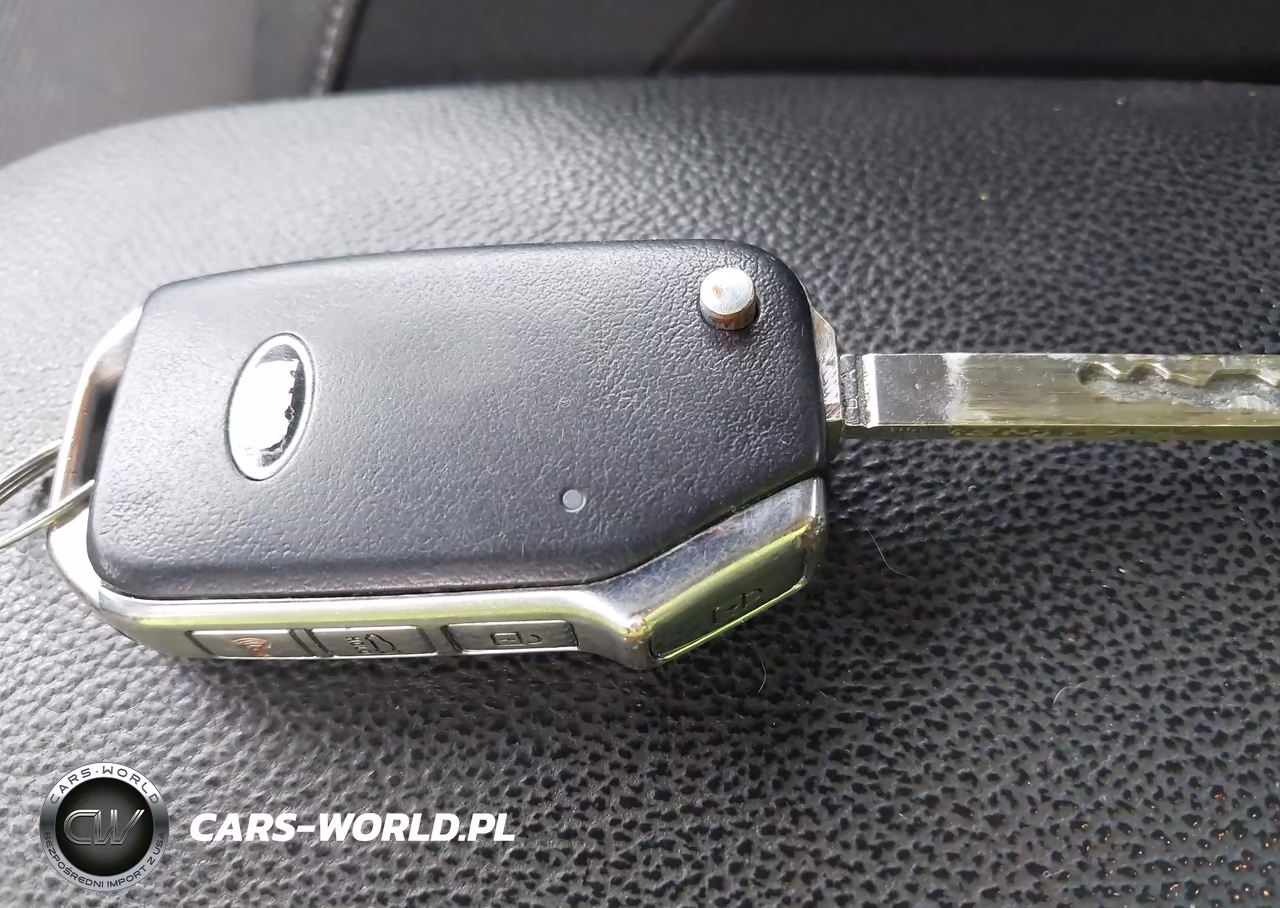 2019 Kia Forte Lxs VIN:3KPF24AD2KE074494 - 11