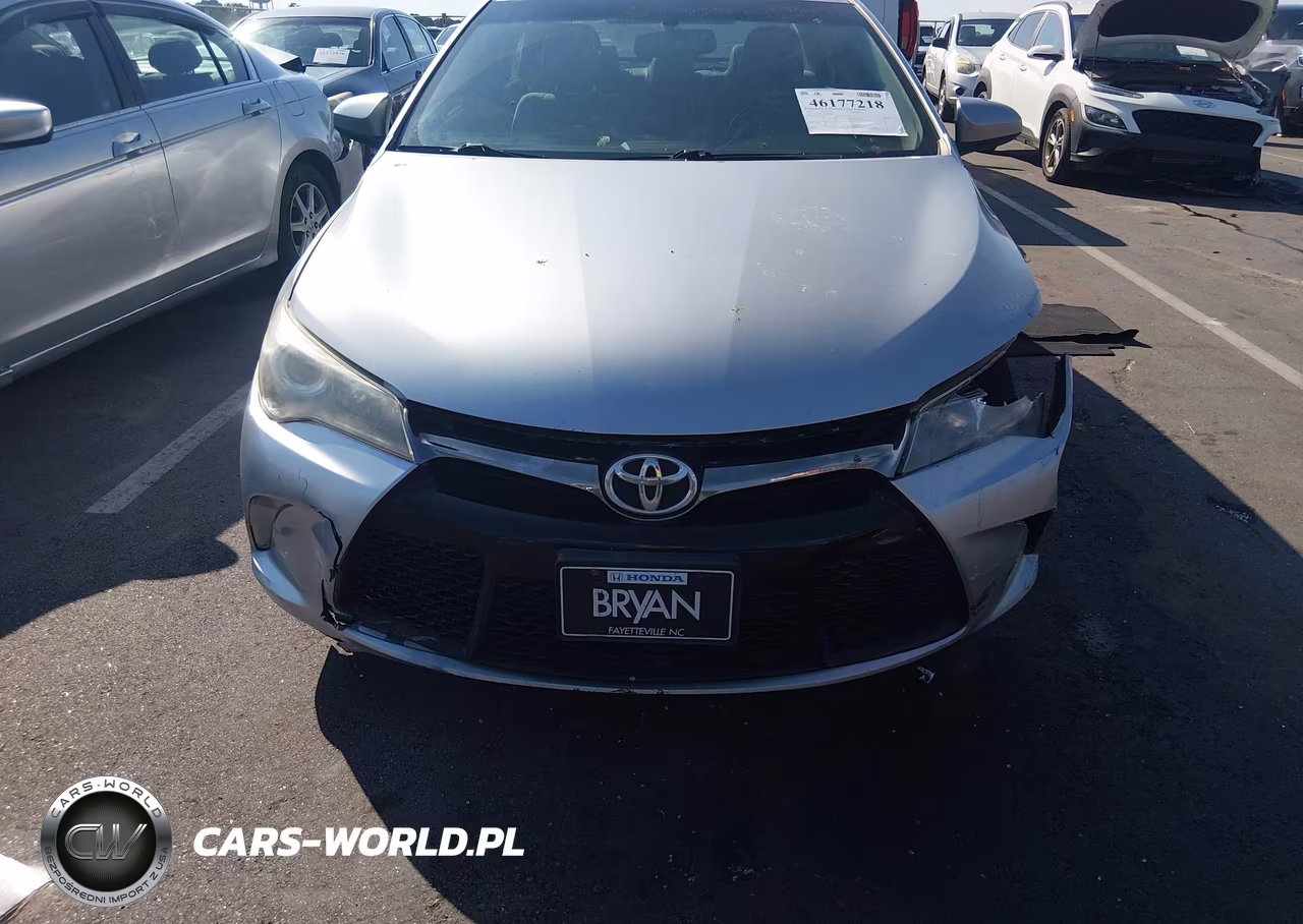 2016 Toyota Camry Xse VIN:4T1BF1FK5GU595688 - 12