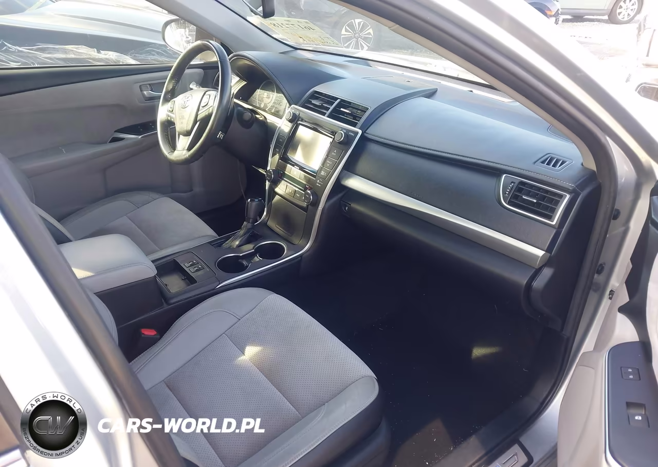 2016 Toyota Camry Xse VIN:4T1BF1FK5GU595688 - 5
