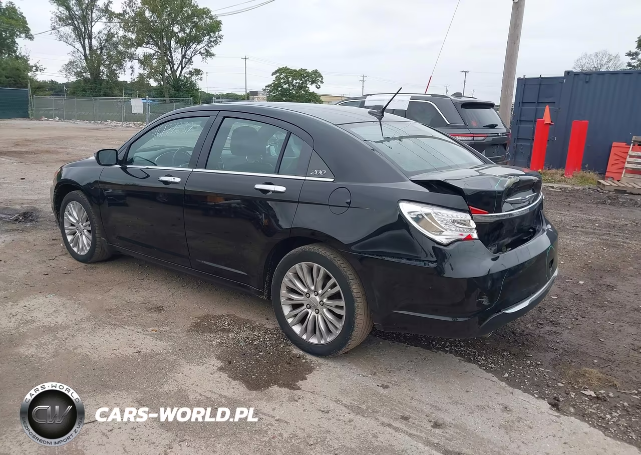 2011 Chrysler 200 Limited VIN:1C3BC2FG5BN610504 - 3