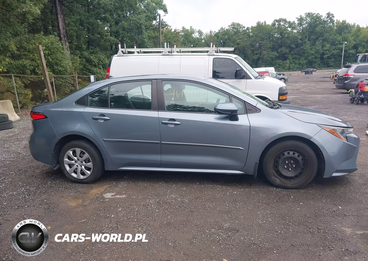 2022 Toyota Corolla Le VIN:5YFEPMAE0NP381395 - 13