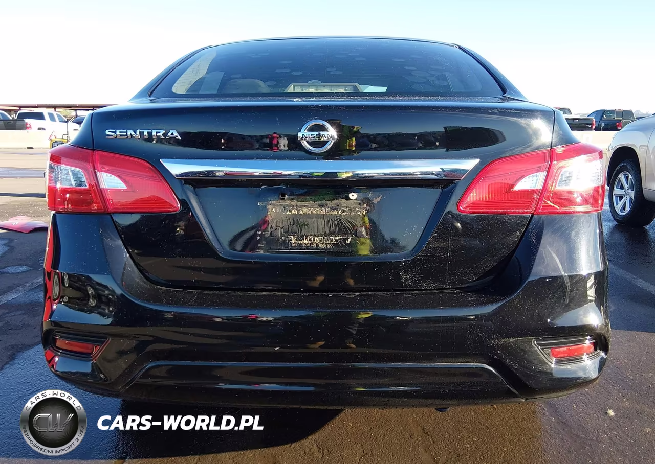2018 Nissan Sentra S VIN:3N1AB7AP0JY338219 - 17