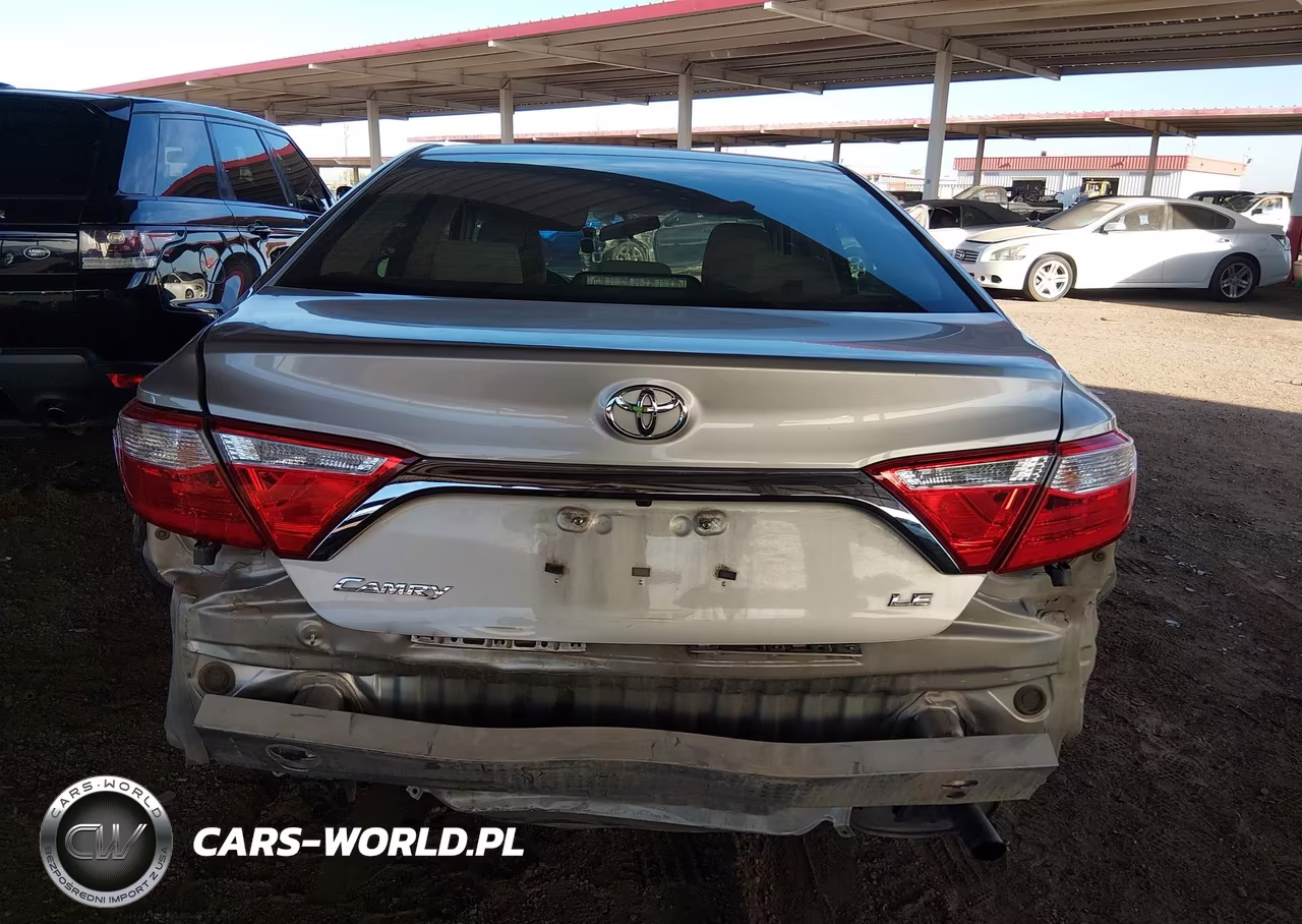 2016 Toyota Camry Le VIN:4T4BF1FK8GR568653 - 6