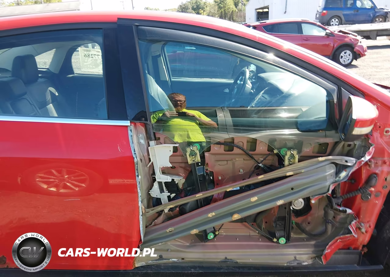 2012 Ford Focus Sel VIN:1FAHP3H27CL230584 - 13