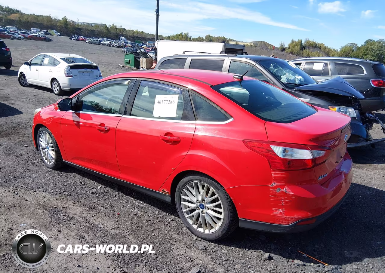 2012 Ford Focus Sel VIN:1FAHP3H27CL230584 - 3
