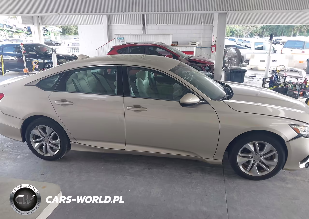 2018 Honda Accord Lx VIN:1HGCV1F14JA190886 - 13