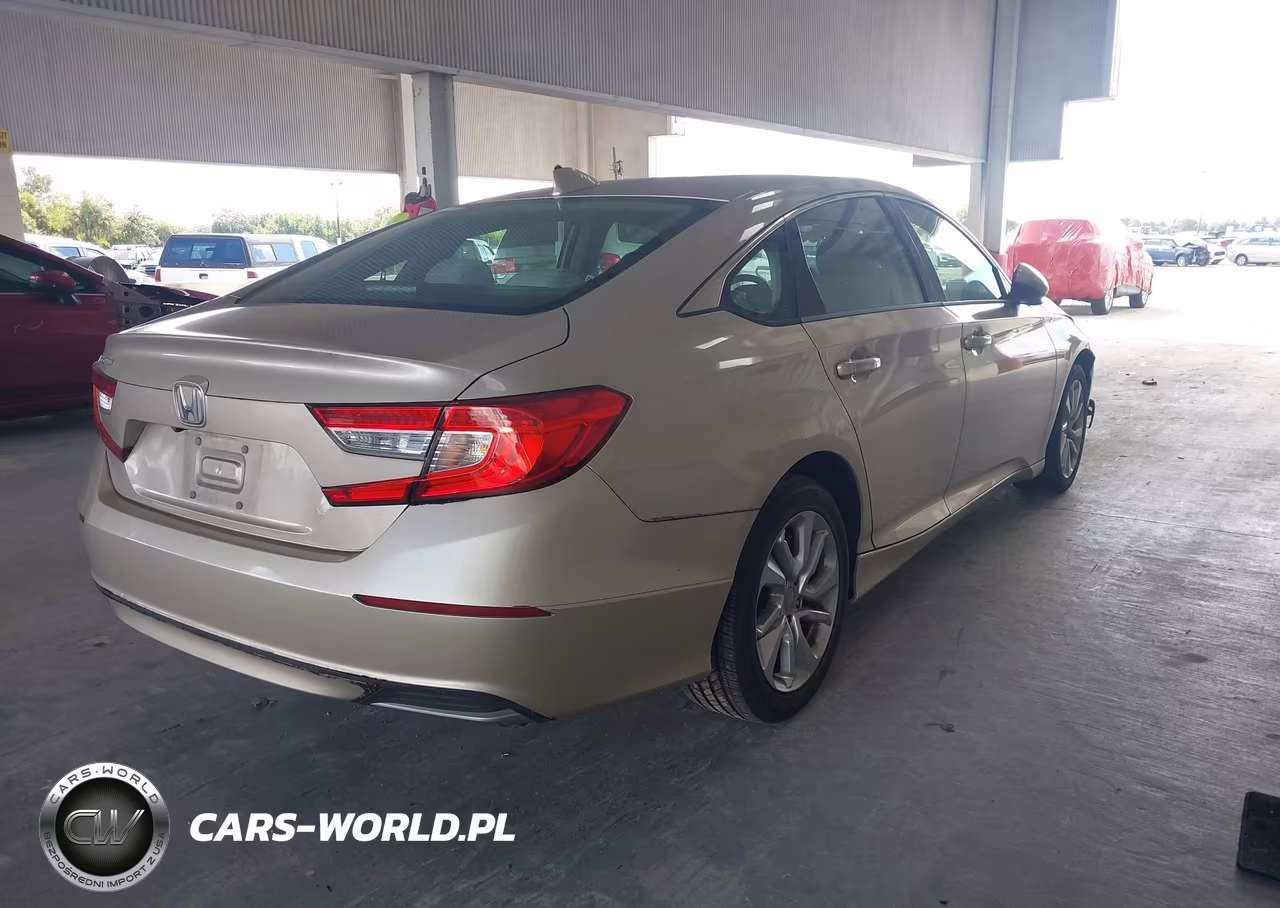 2018 Honda Accord Lx VIN:1HGCV1F14JA190886 - 4