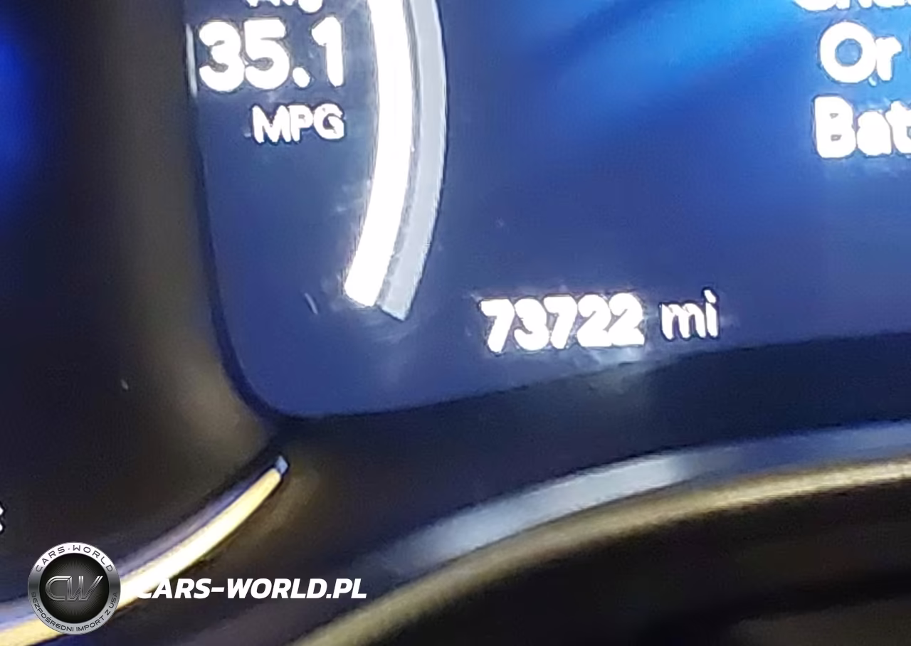 2023 Chrysler Pacifica Hybrid Touring L VIN:2C4RC1L72PR611807 - 15