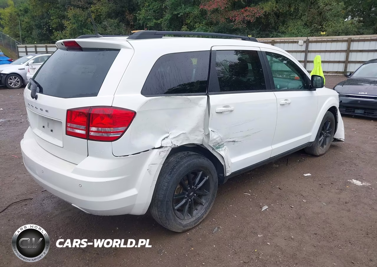 2020 Dodge Journey Se Value VIN:3C4PDCABXLT277590 - 4