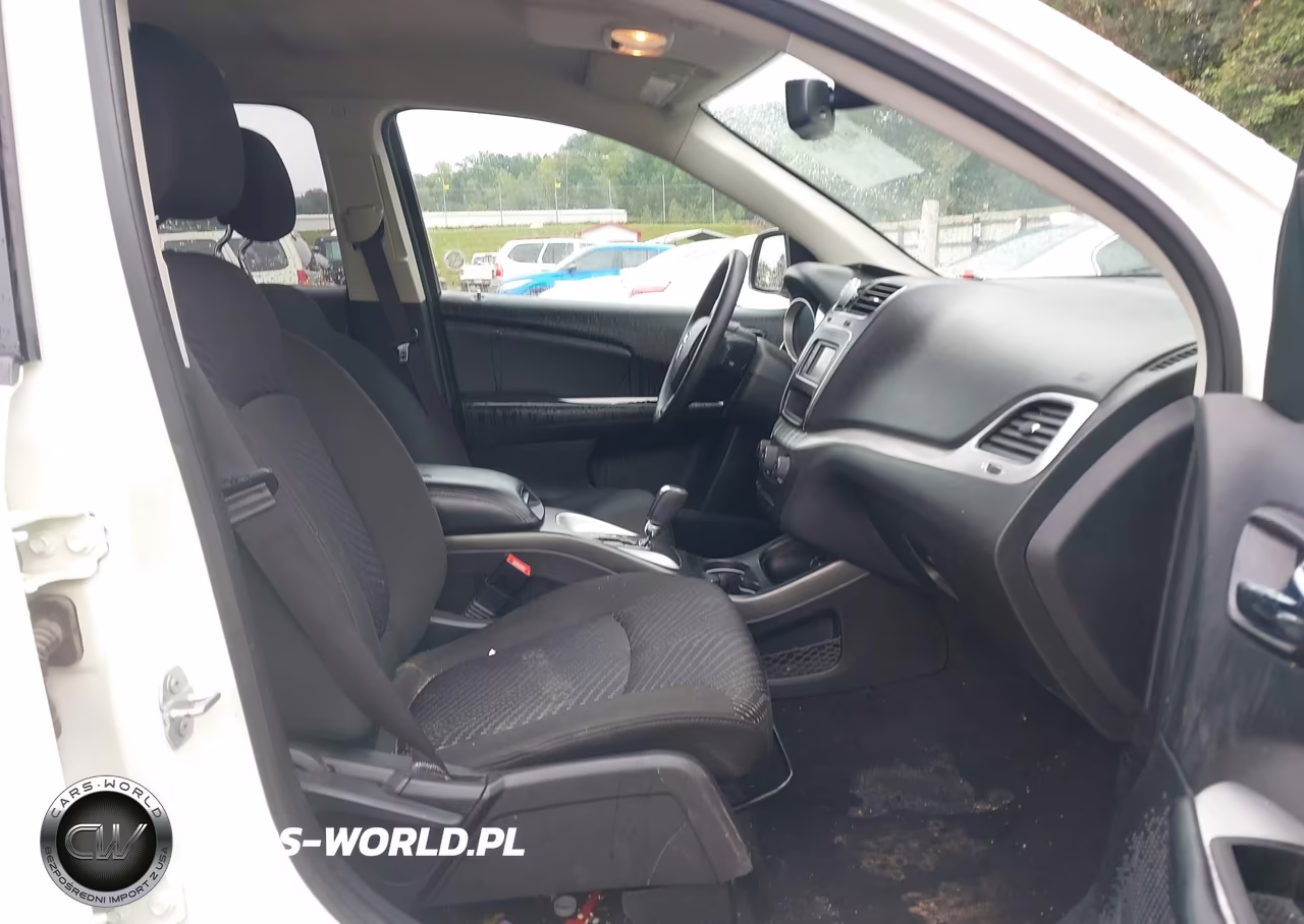 2020 Dodge Journey Se Value VIN:3C4PDCABXLT277590 - 5