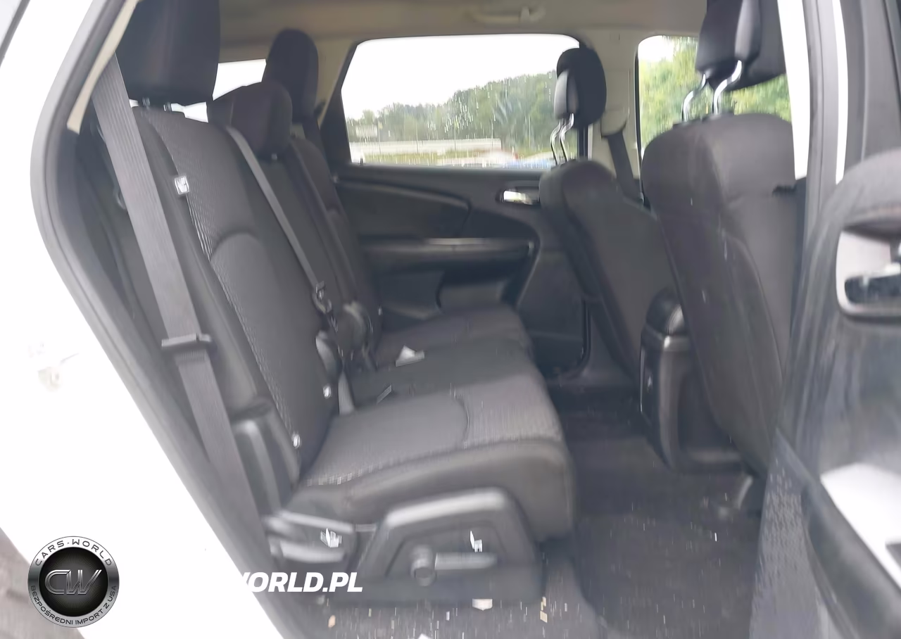 2020 Dodge Journey Se Value VIN:3C4PDCABXLT277590 - 8
