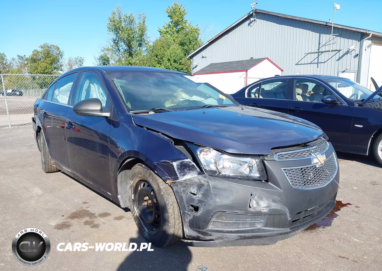 2011 Chevrolet Cruze Ls – zdjęcie 1 z 17
