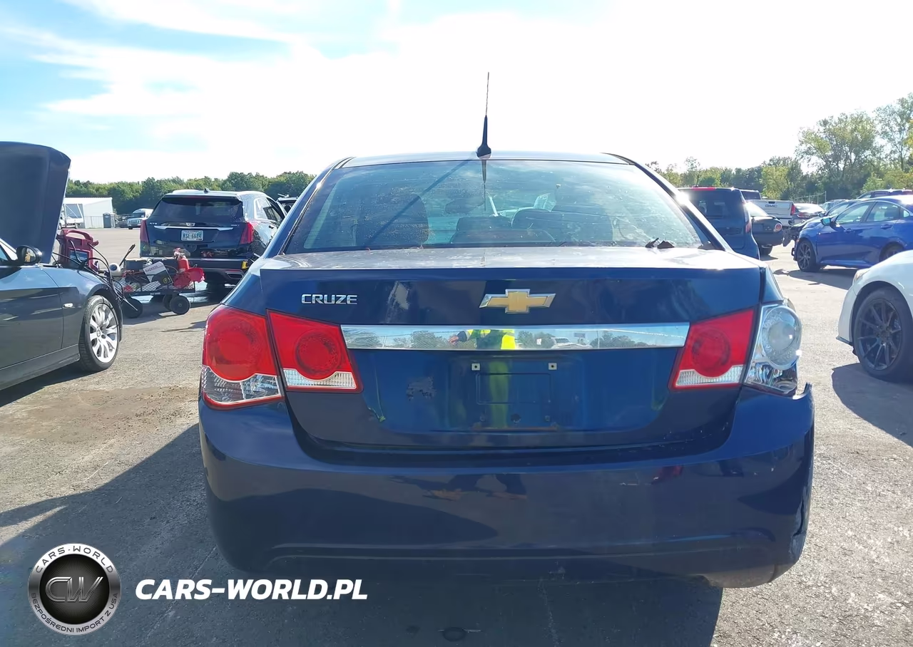 2011 Chevrolet Cruze Ls VIN:1G1PC5SH4B7135233 - 16