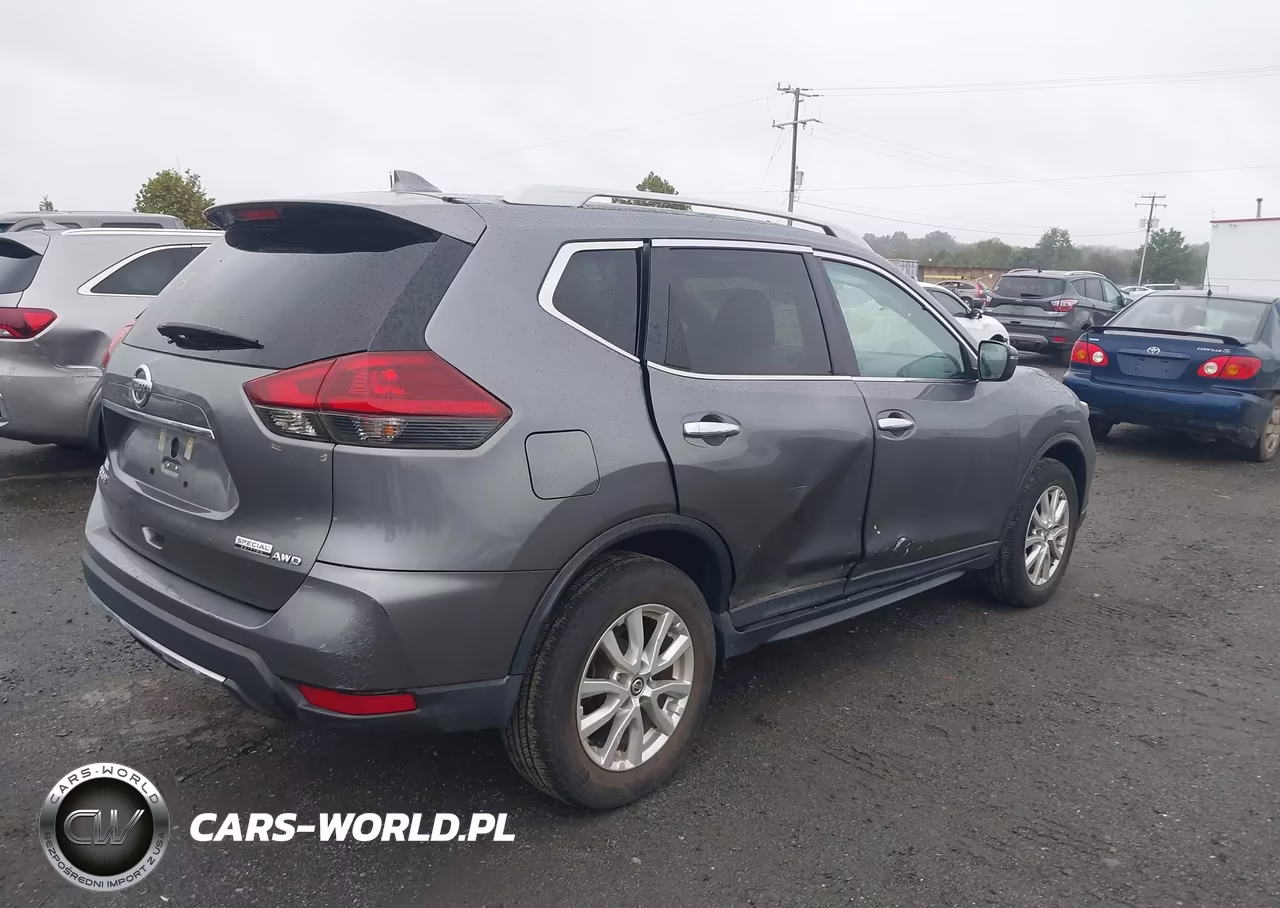 2019 Nissan Rogue S VIN:5N1AT2MV5KC786369 - 4