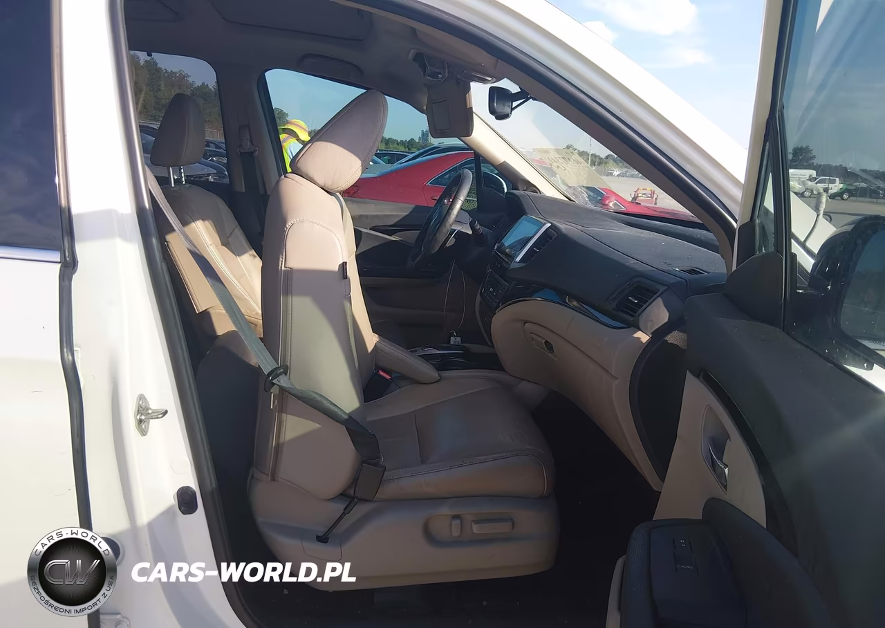 2017 Honda Pilot Touring VIN:5FNYF5H93HB046288 - 5