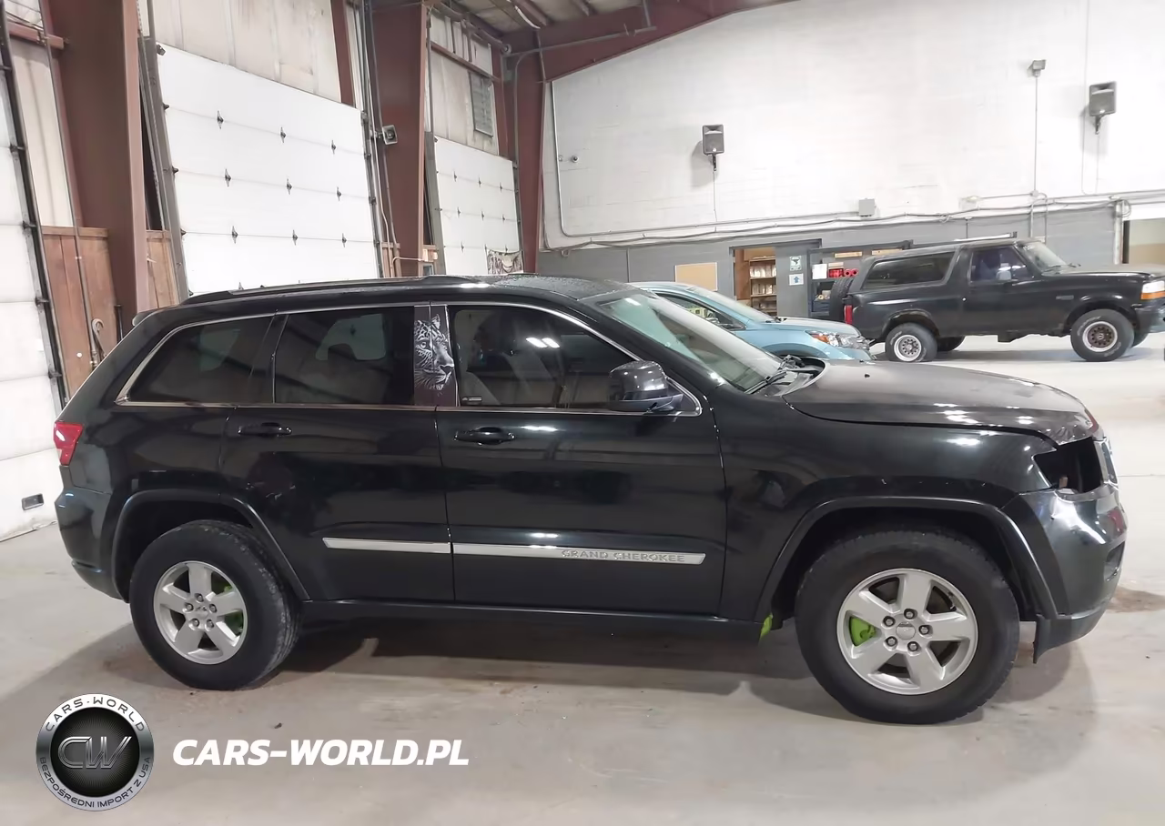 2011 Jeep Grand Cherokee Laredo VIN:1J4RR4GG3BC504478 - 13