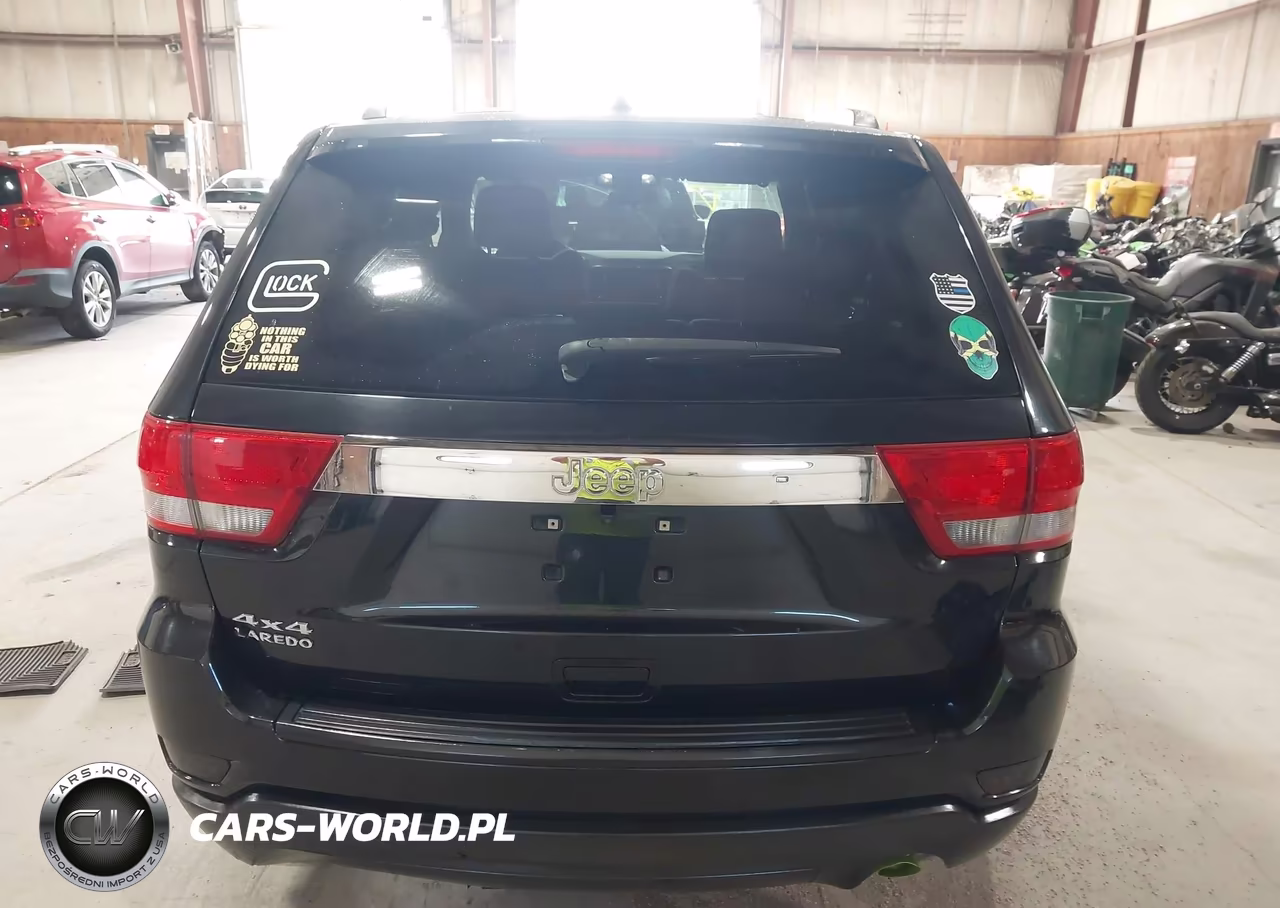 2011 Jeep Grand Cherokee Laredo VIN:1J4RR4GG3BC504478 - 16