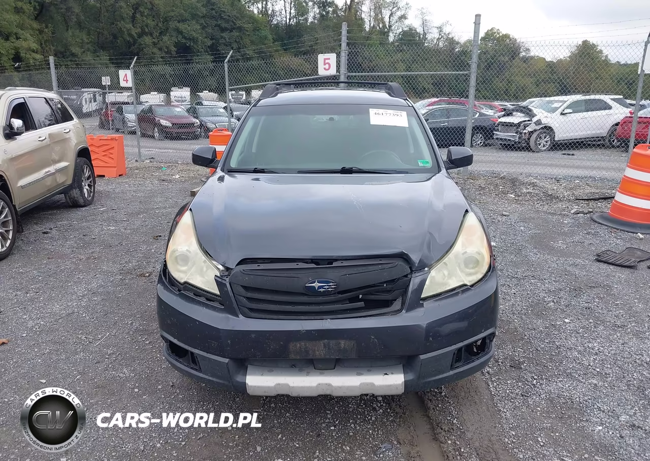 2011 Subaru Outback 2.5I Premium VIN:4S4BRBBC6B3325508 - 11