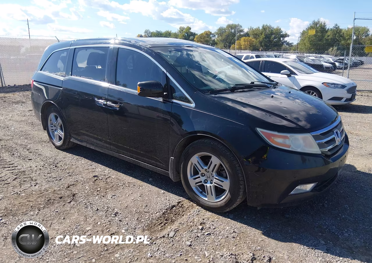 2011 Honda Odyssey Touring-Touring Elite