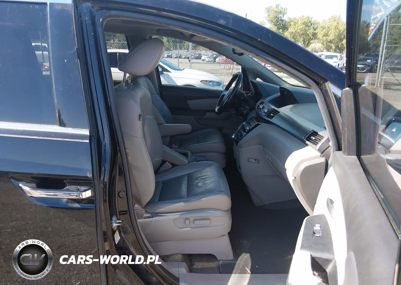 2011 Honda Odyssey Touring-Touring Elite VIN:5FNRL5H94BB037667 - 5