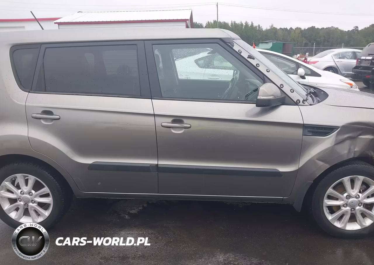 2012 Kia Soul + VIN:KNDJT2A61C7419660 - 13
