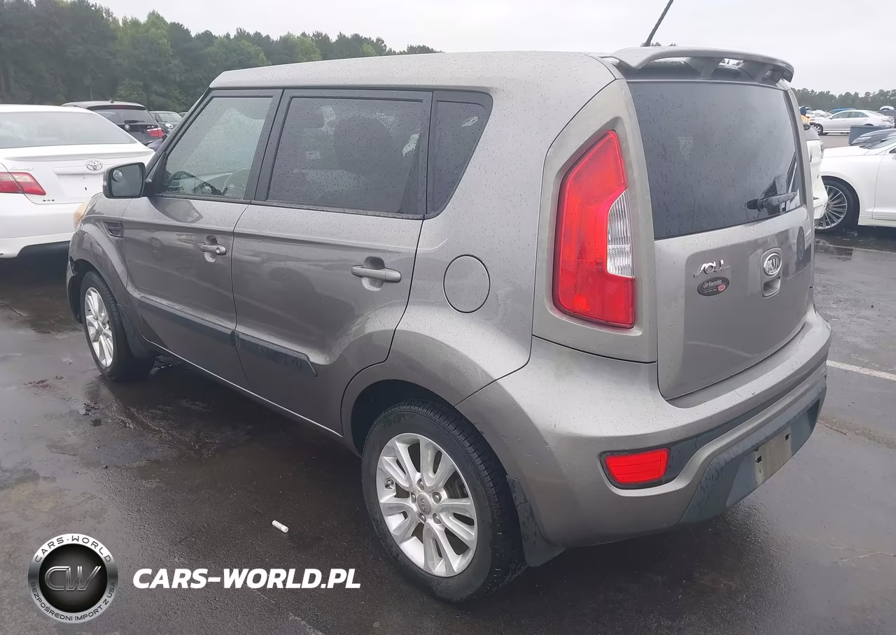 2012 Kia Soul + VIN:KNDJT2A61C7419660 - 3