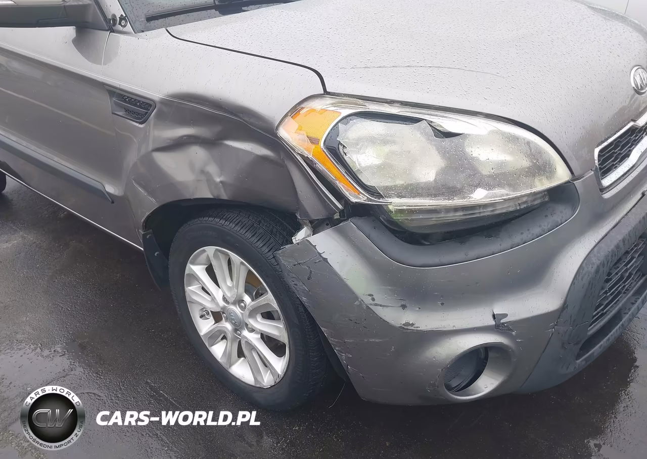 2012 Kia Soul + VIN:KNDJT2A61C7419660 - 6