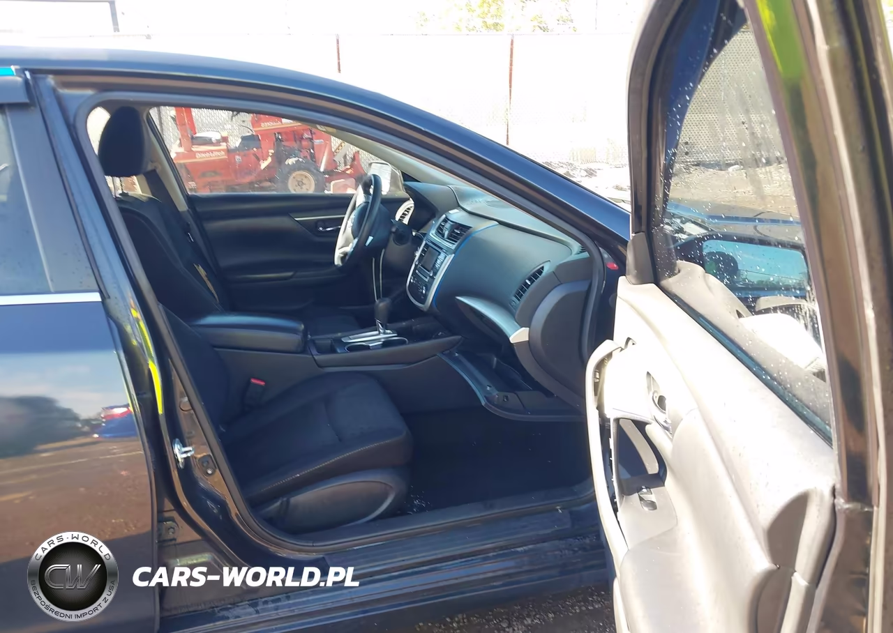 2017 Nissan Altima 2.5 S VIN:1N4AL3AP1HC224466 - 5