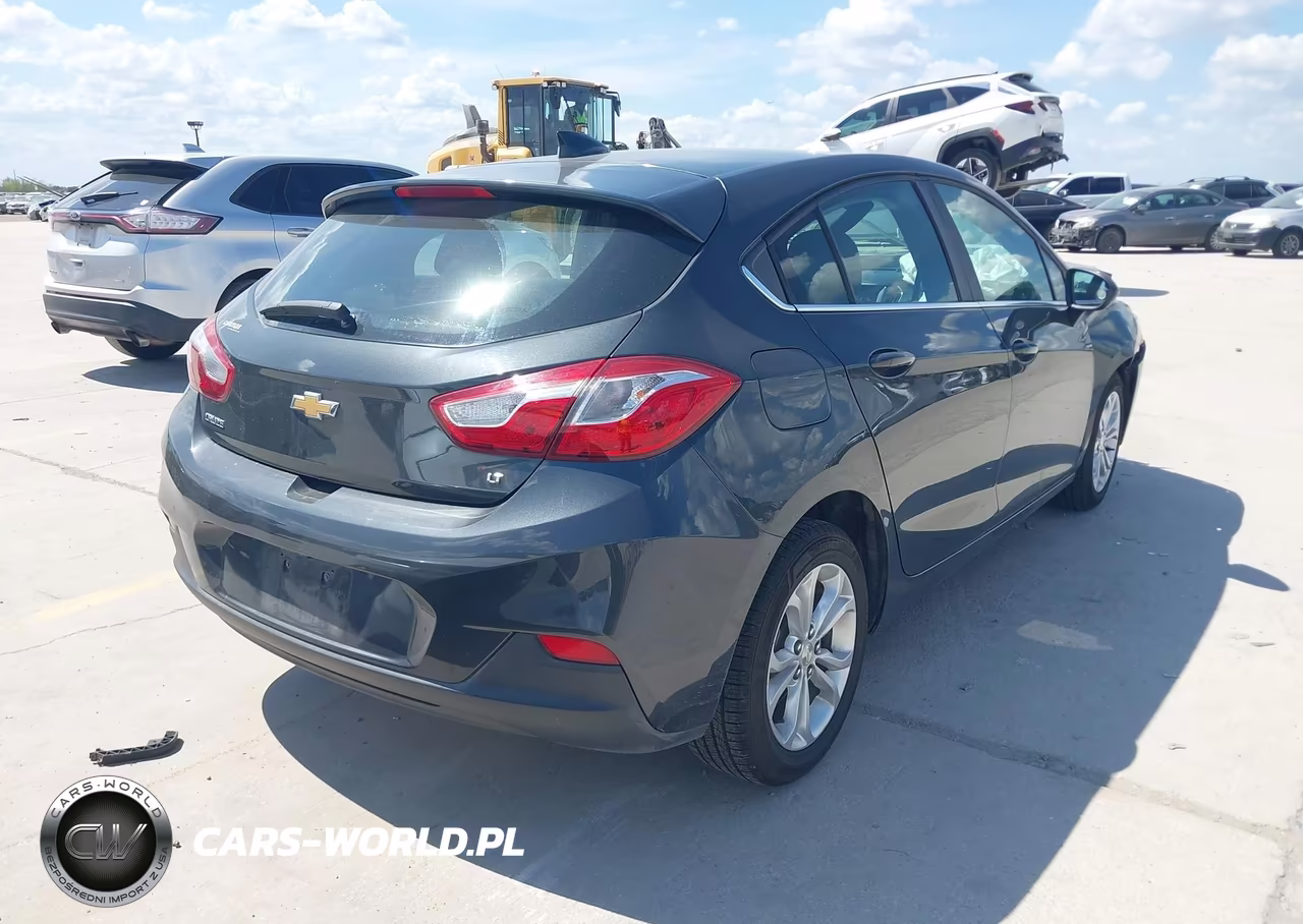 2019 Chevrolet Cruze Lt VIN:3G1BE6SM0KS594431 - 4