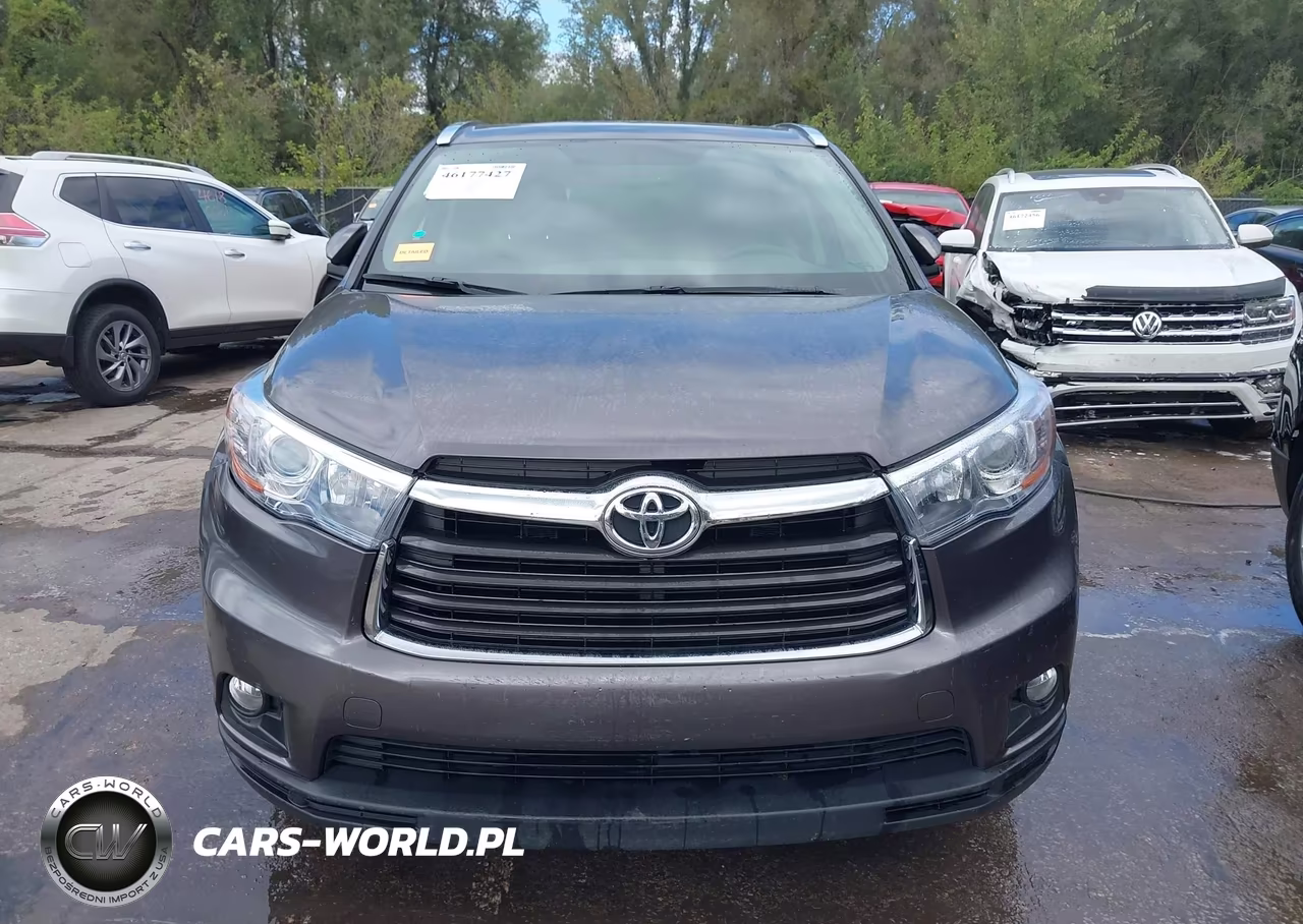 2015 Toyota Highlander Xle V6 VIN:5TDJKRFH7FS117452 - 12