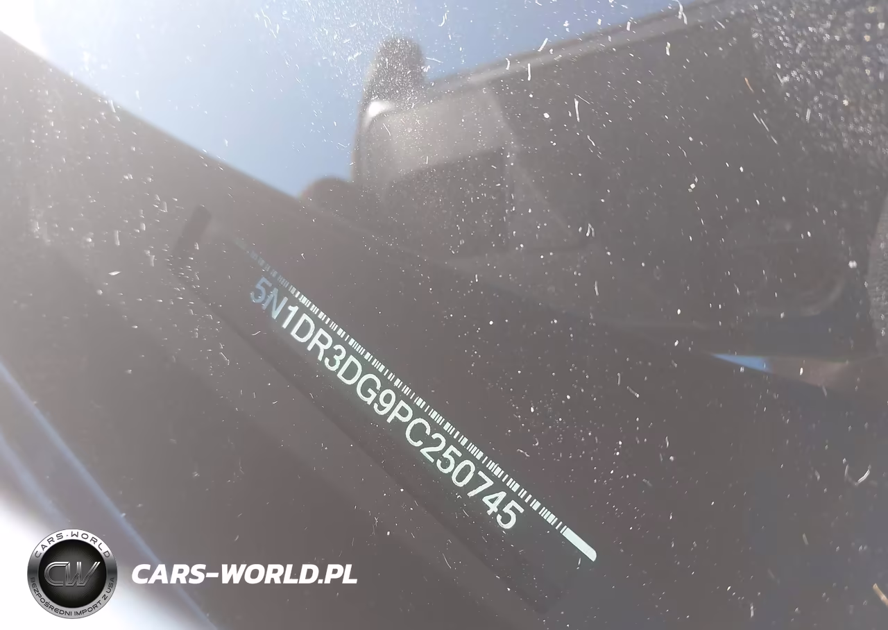 2023 Nissan Pathfinder Platinum Fwd VIN:5N1DR3DG9PC250745 - 9