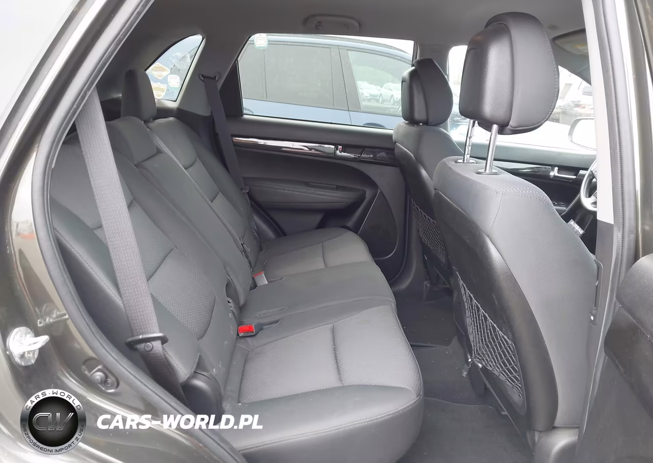 2012 Kia Sorento Lx VIN:5XYKT4A67CG195717 - 8