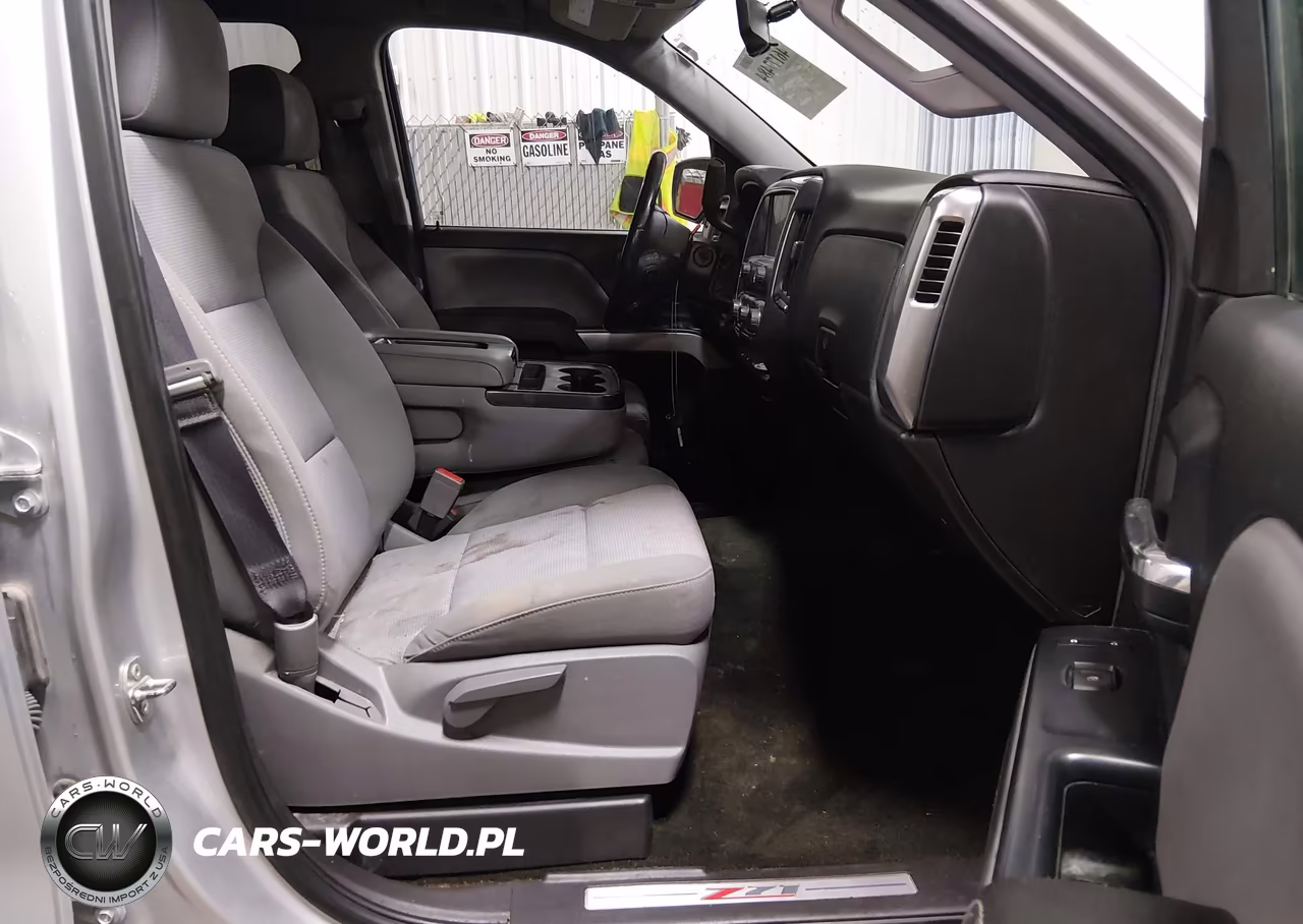 2017 Chevrolet Silverado 1500 2Lt VIN:3GCUKREC8HG111826 - 5