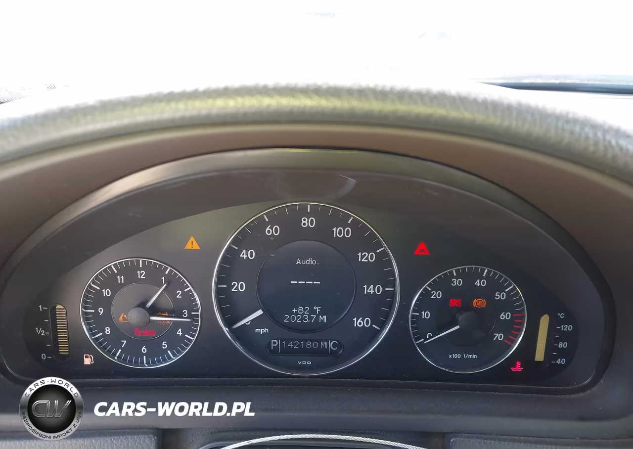 2004 Mercedes-Benz Clk 500 VIN:WDBTK75G44T029350 - 7